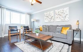 Atlanta Downtown! King Bed! Paid Onsite Parking! Lm2102